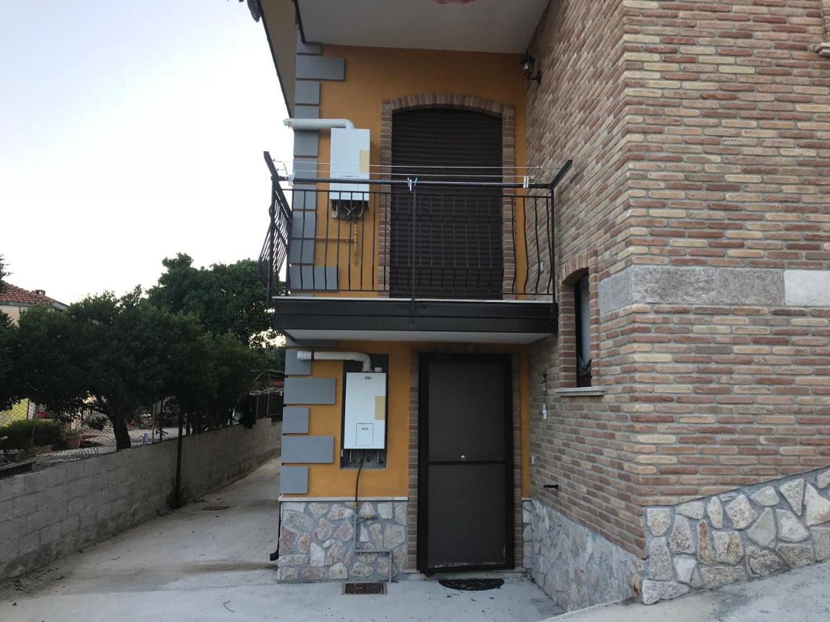 A Casa Di Laura B&B Apartments كامبانيا المظهر الخارجي الصورة