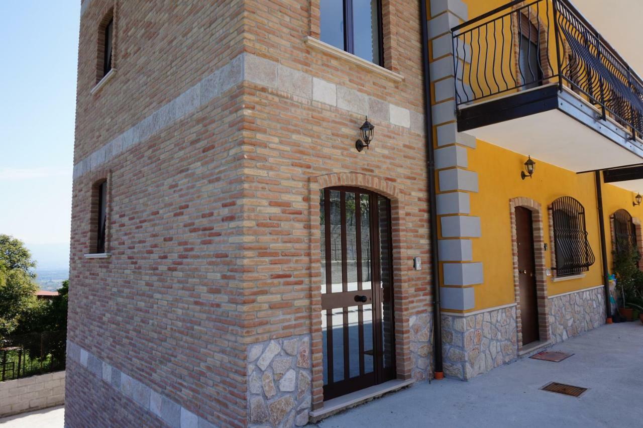 A Casa Di Laura B&B Apartments كامبانيا المظهر الخارجي الصورة